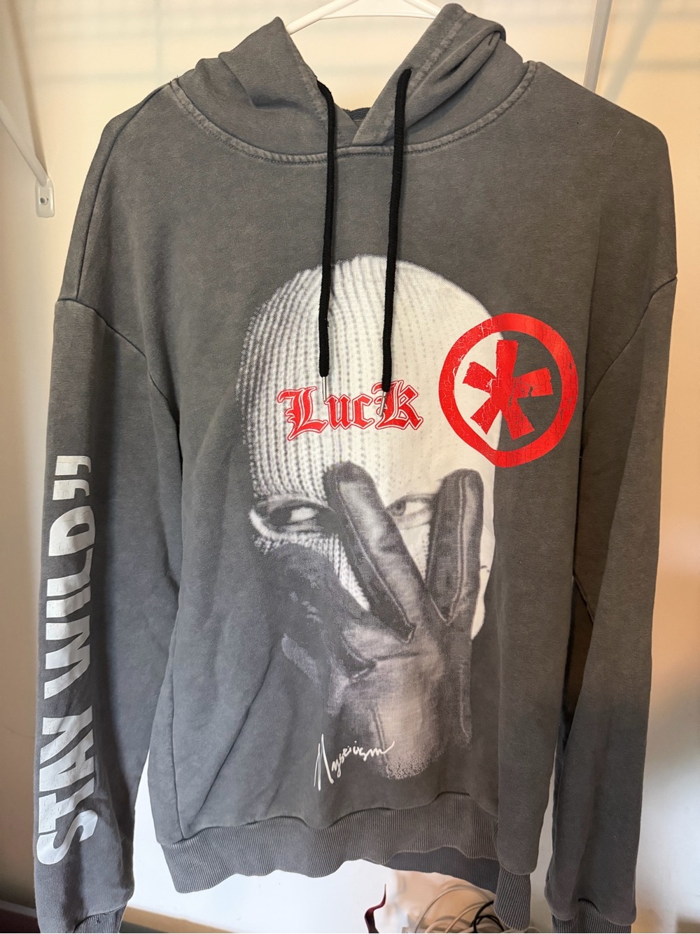 ROMWE Gray Pullover Hoodie with Red Graphic Accents
